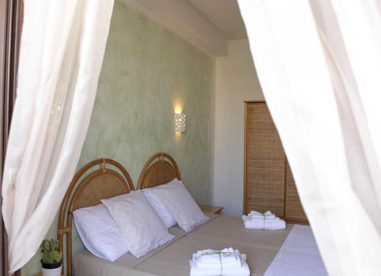 Residence Borgo Latino- Localo 토레 델 로소 외부 사진