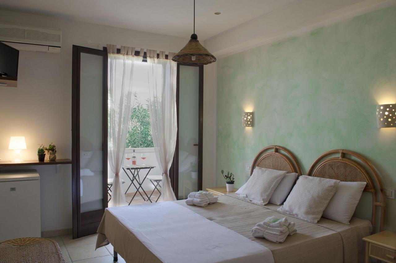 Residence Borgo Latino- Localo 토레 델 로소 외부 사진